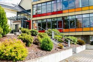 Alojamiento - PHÖNIX Hotel