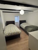 Alquiler Vacacional - Large family duplex 100m from the station