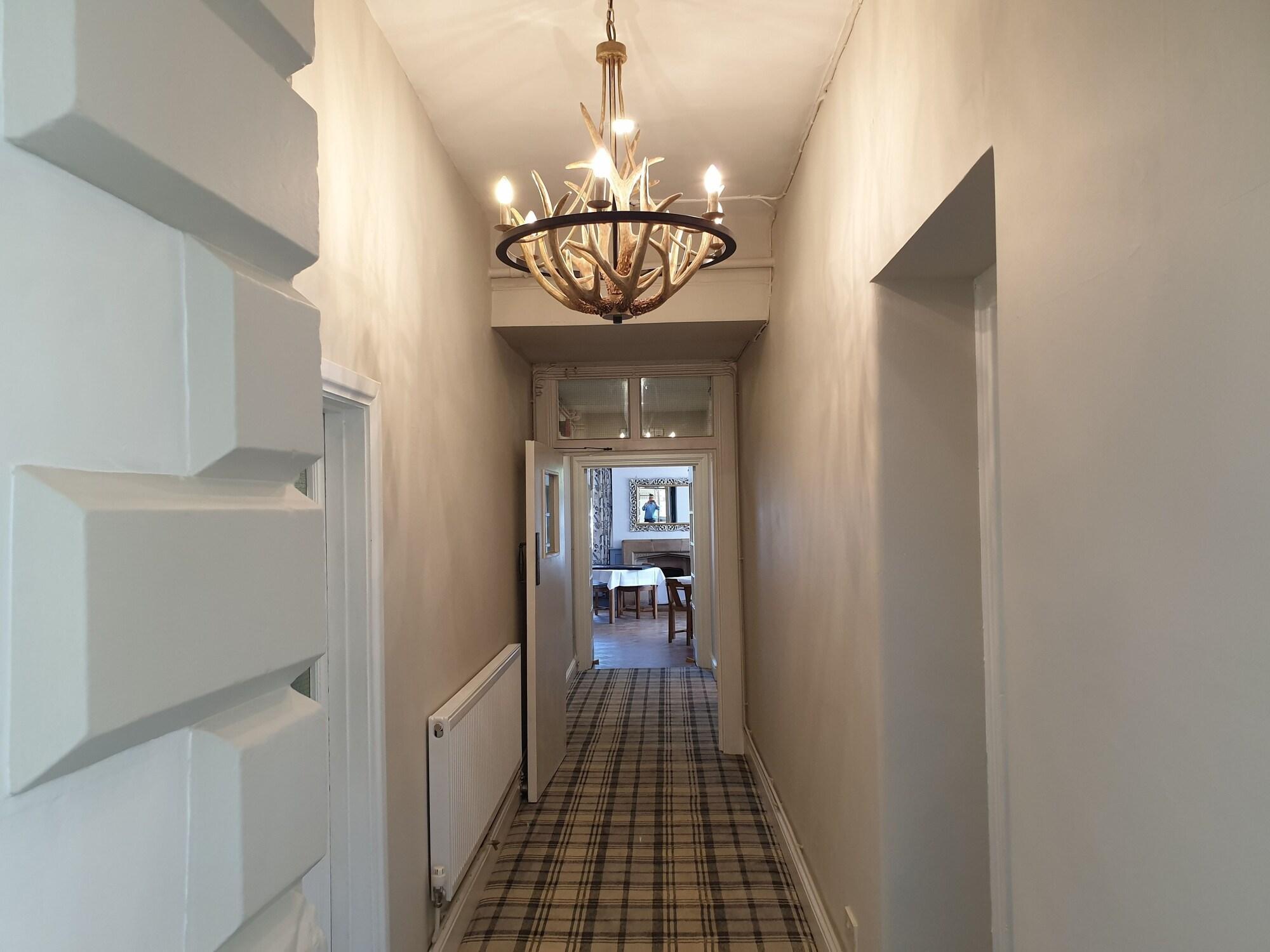 Vista Lobby The Old New Inn