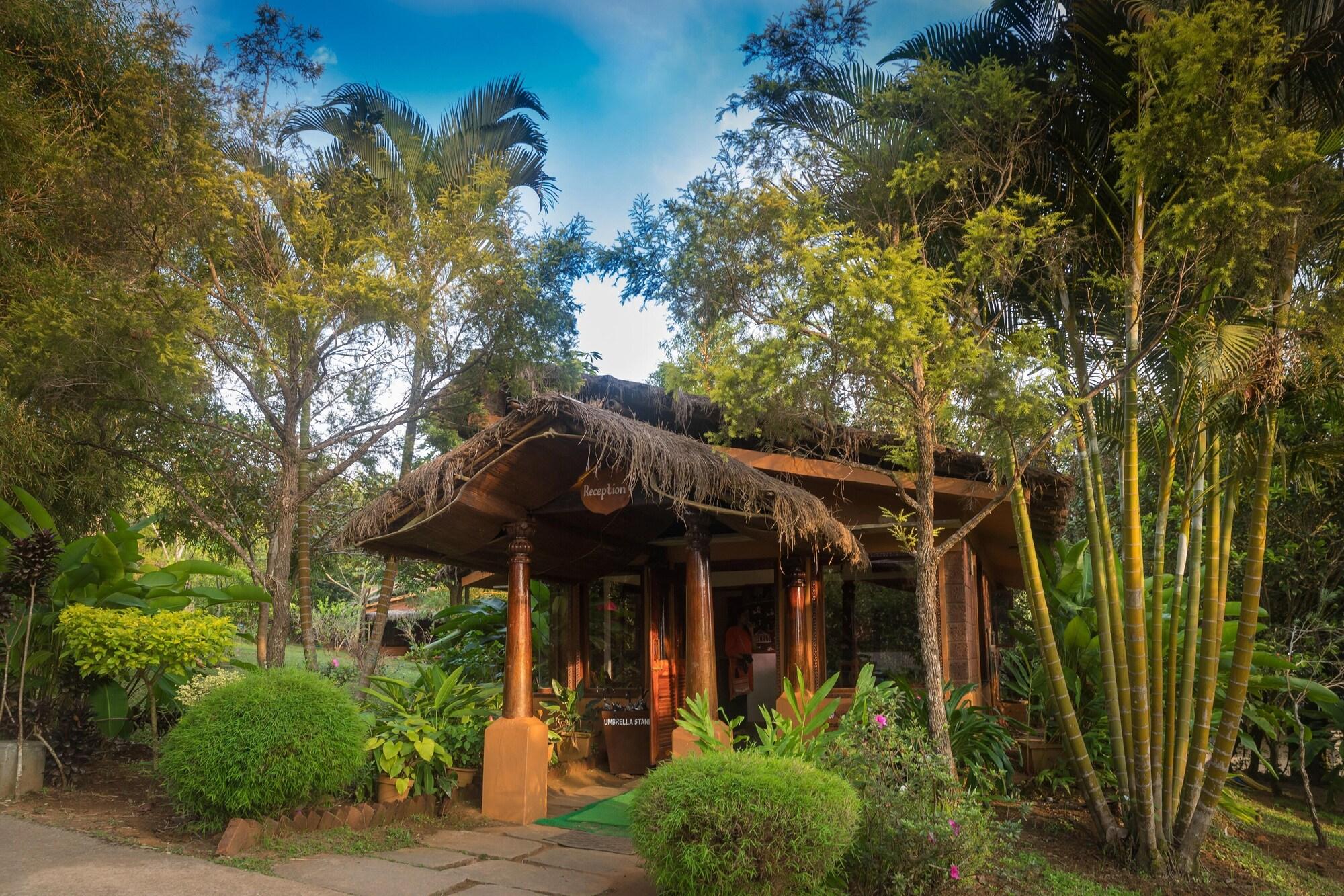 Vista Lobby Heritage Resort Coorg