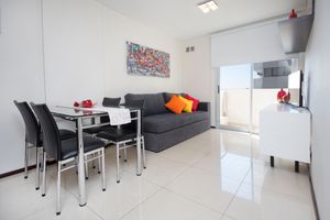 Alquiler Vacacional - Tránsito Cáceres AZ3