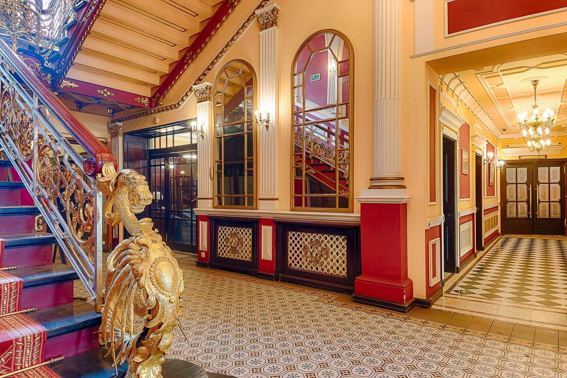 Vista Lobby Focus Hotel Premium Pod Orłem