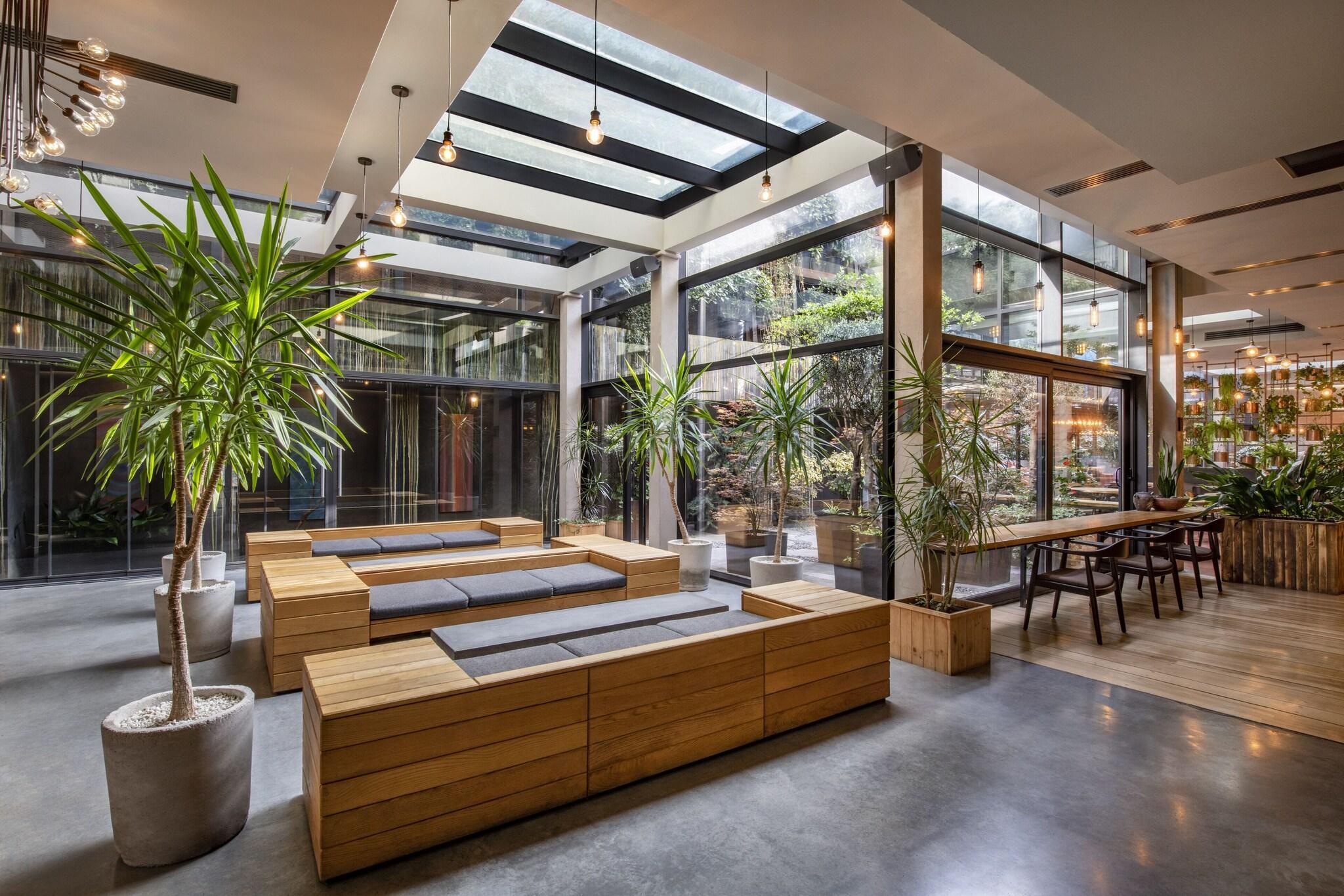 Vista Lobby Iota Hotel Tbilisi