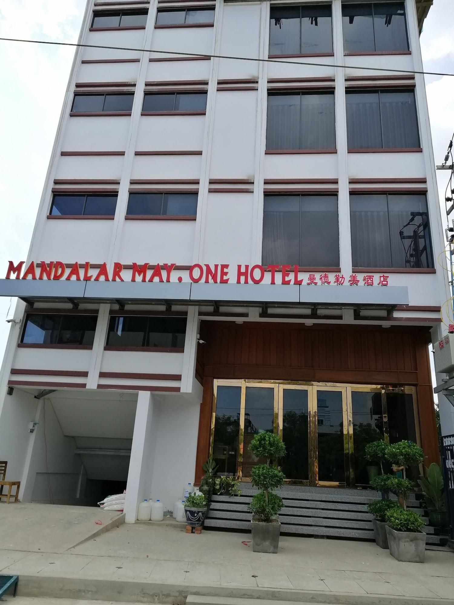 Varios Mandalar May One Hotel