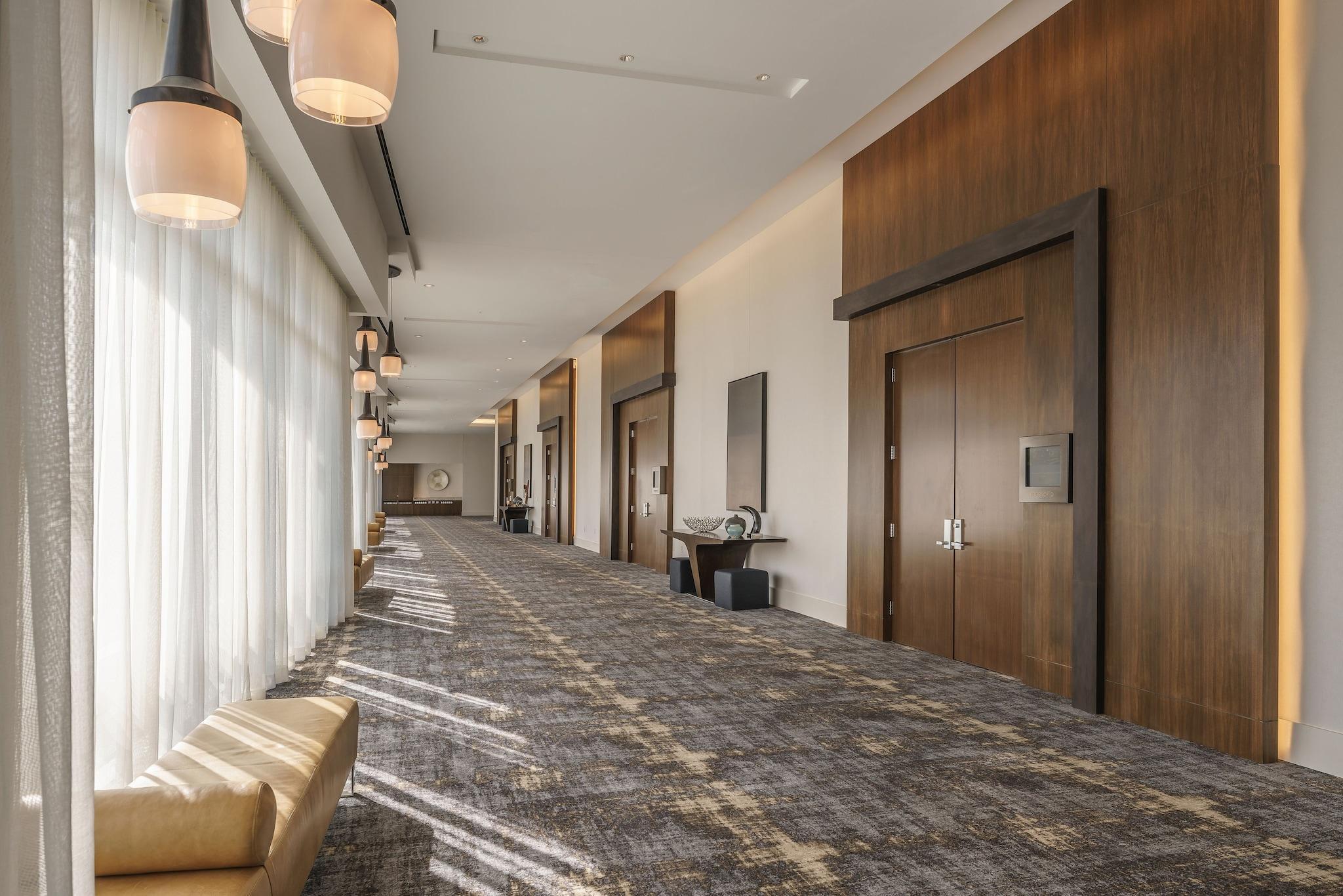 Vista Lobby Hyatt Regency Houston/Galleria