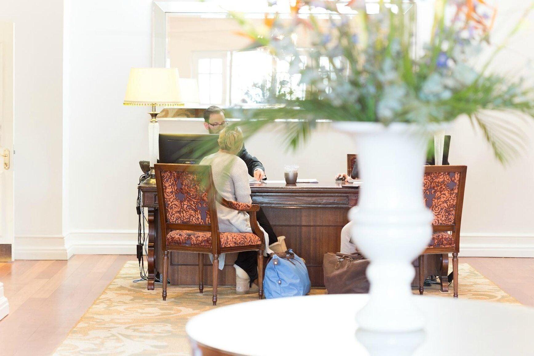 Vista Lobby Champneys Tring