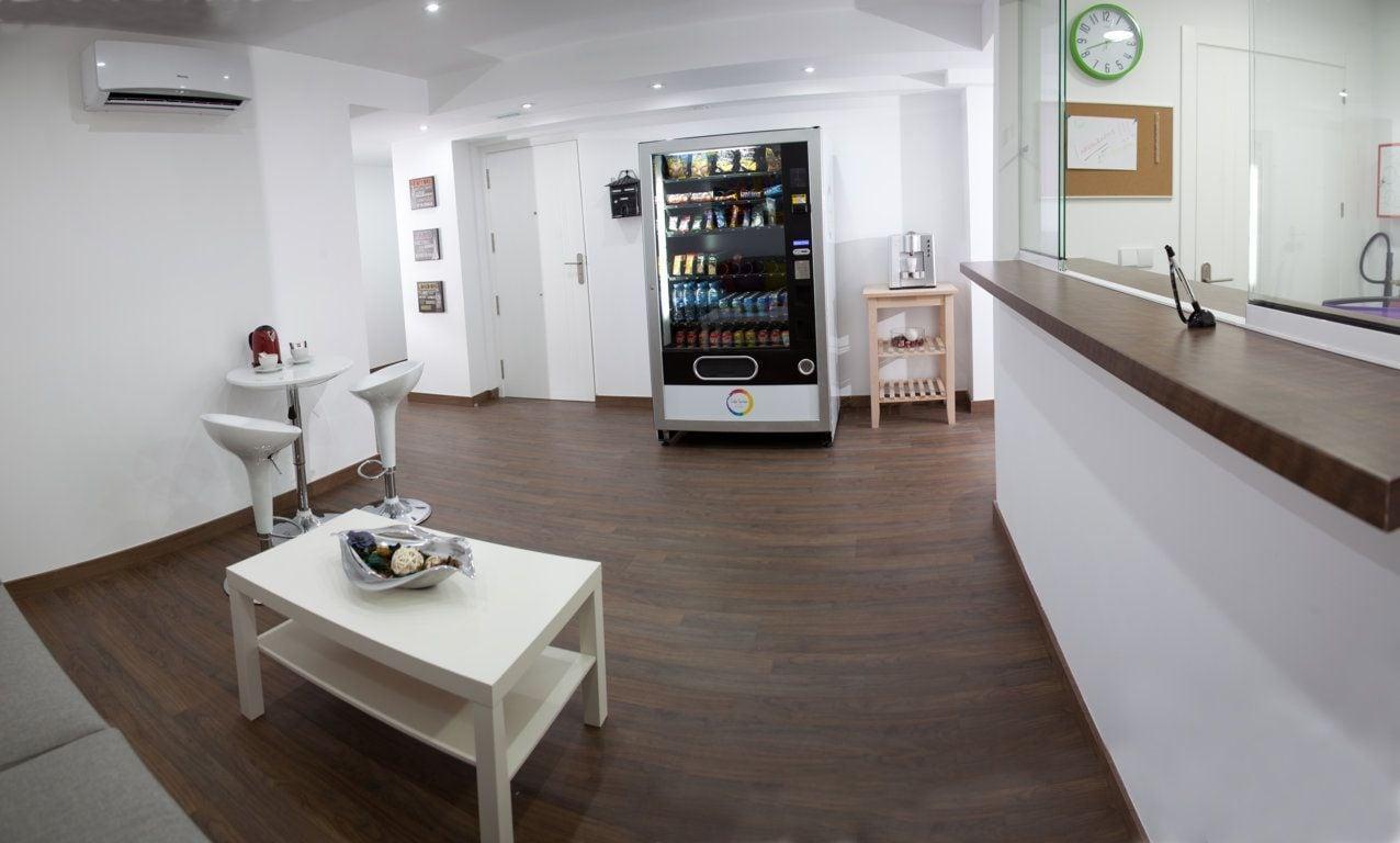 Vista Lobby Color Suites Alicante