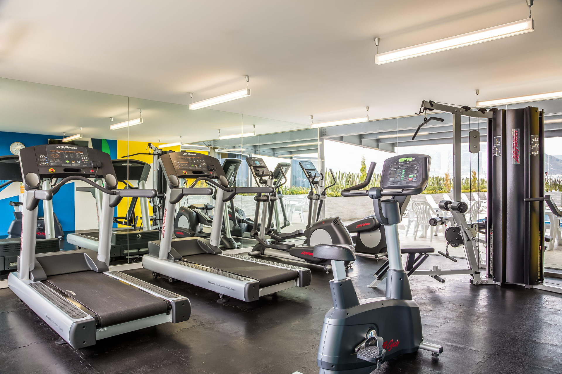 Gimnasio Fiesta Inn Pachuca Gran Patio