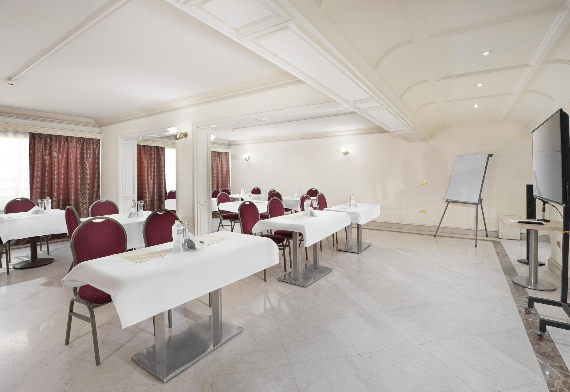 Sala de Reuniones Kanzy Hotel