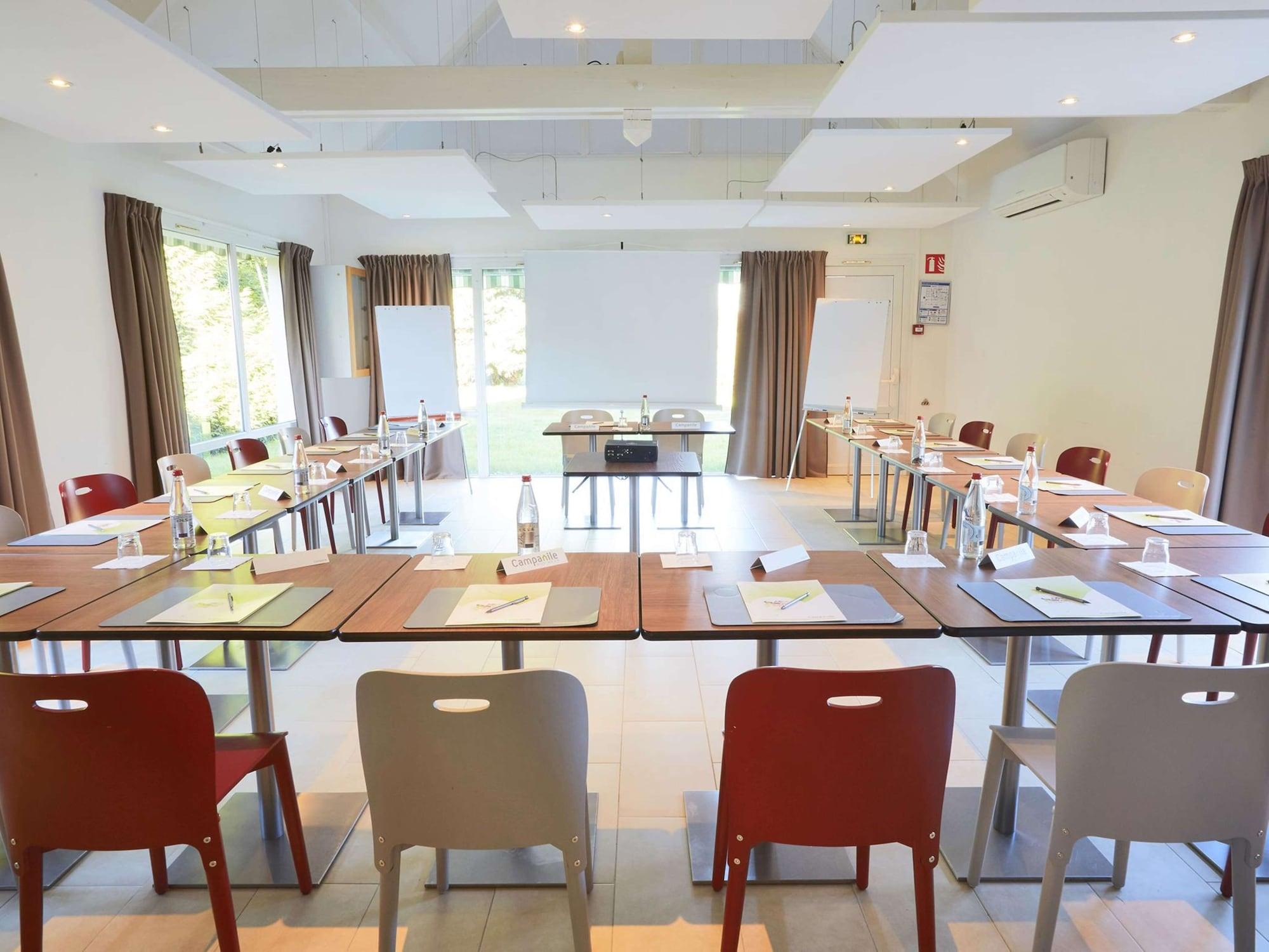 Sala de Reuniones Campanile Troyes Sud - Buchères