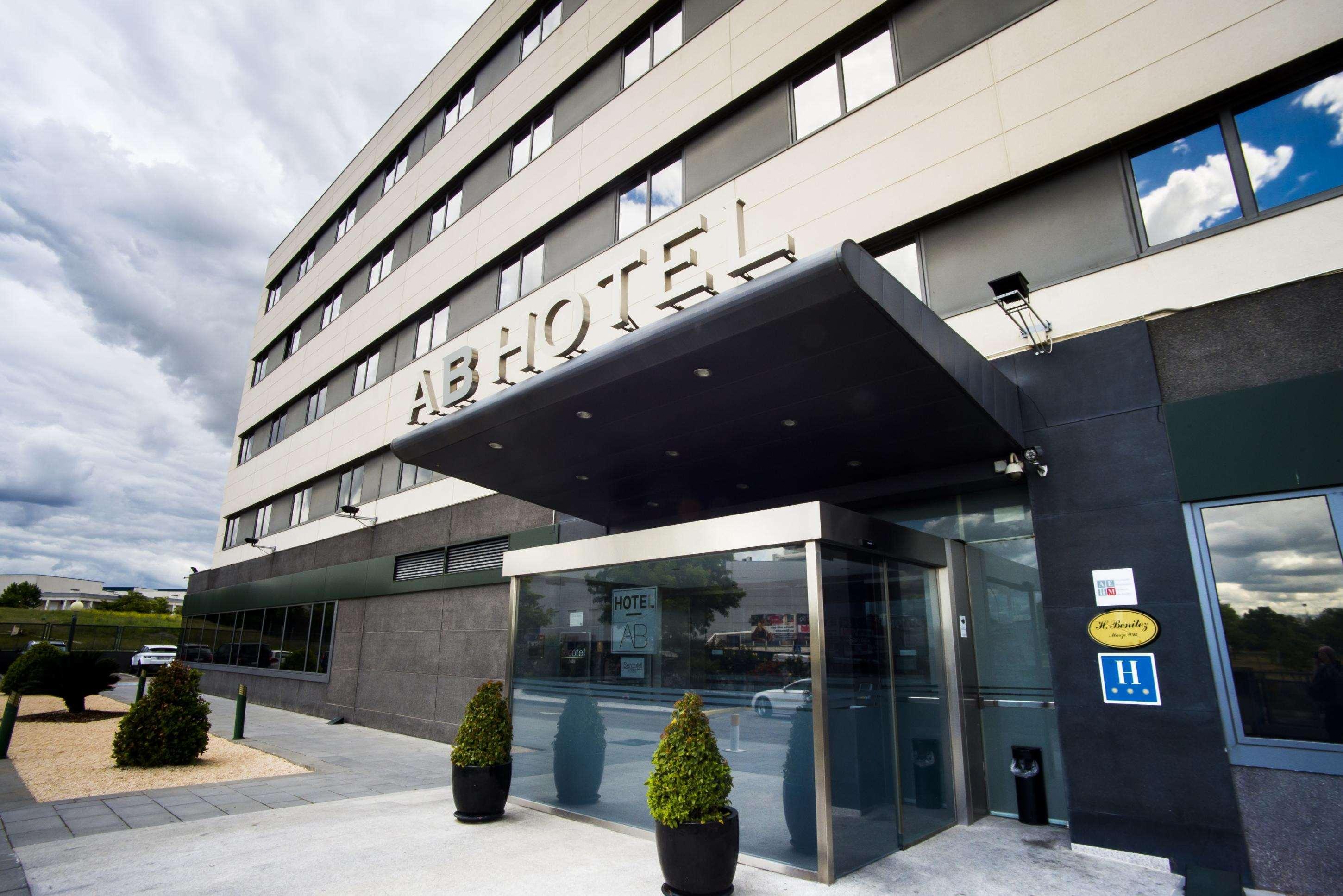 Vista Exterior Hotel Sercotel AB Rivas