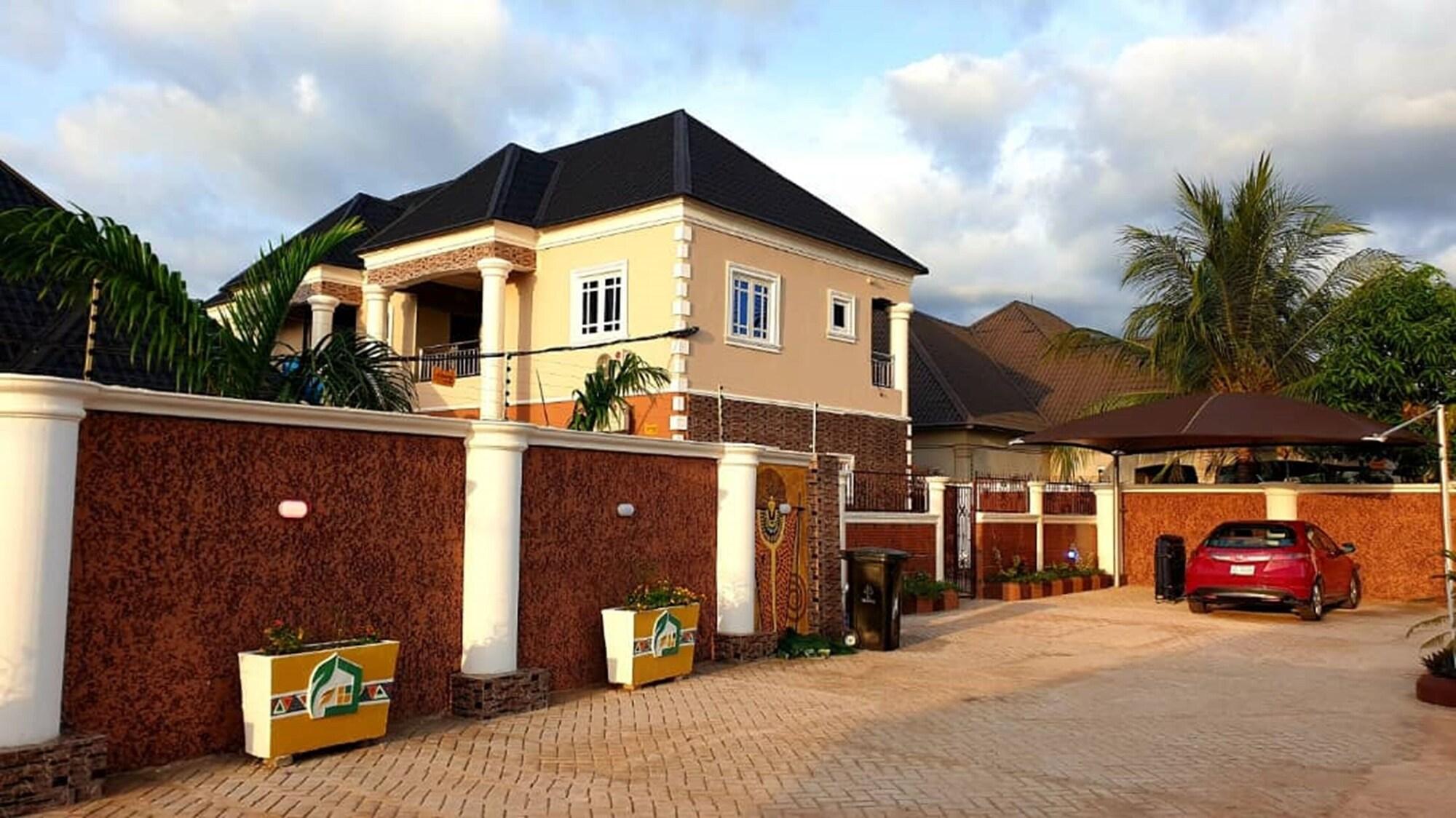 Varios Garden View Holiday Cottage