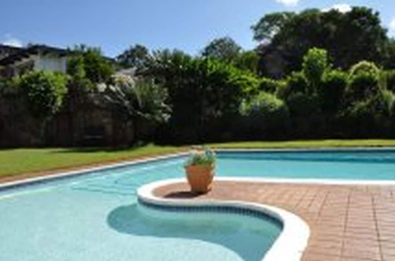 Varios Plumbago&nbsp;Guest&nbsp;House