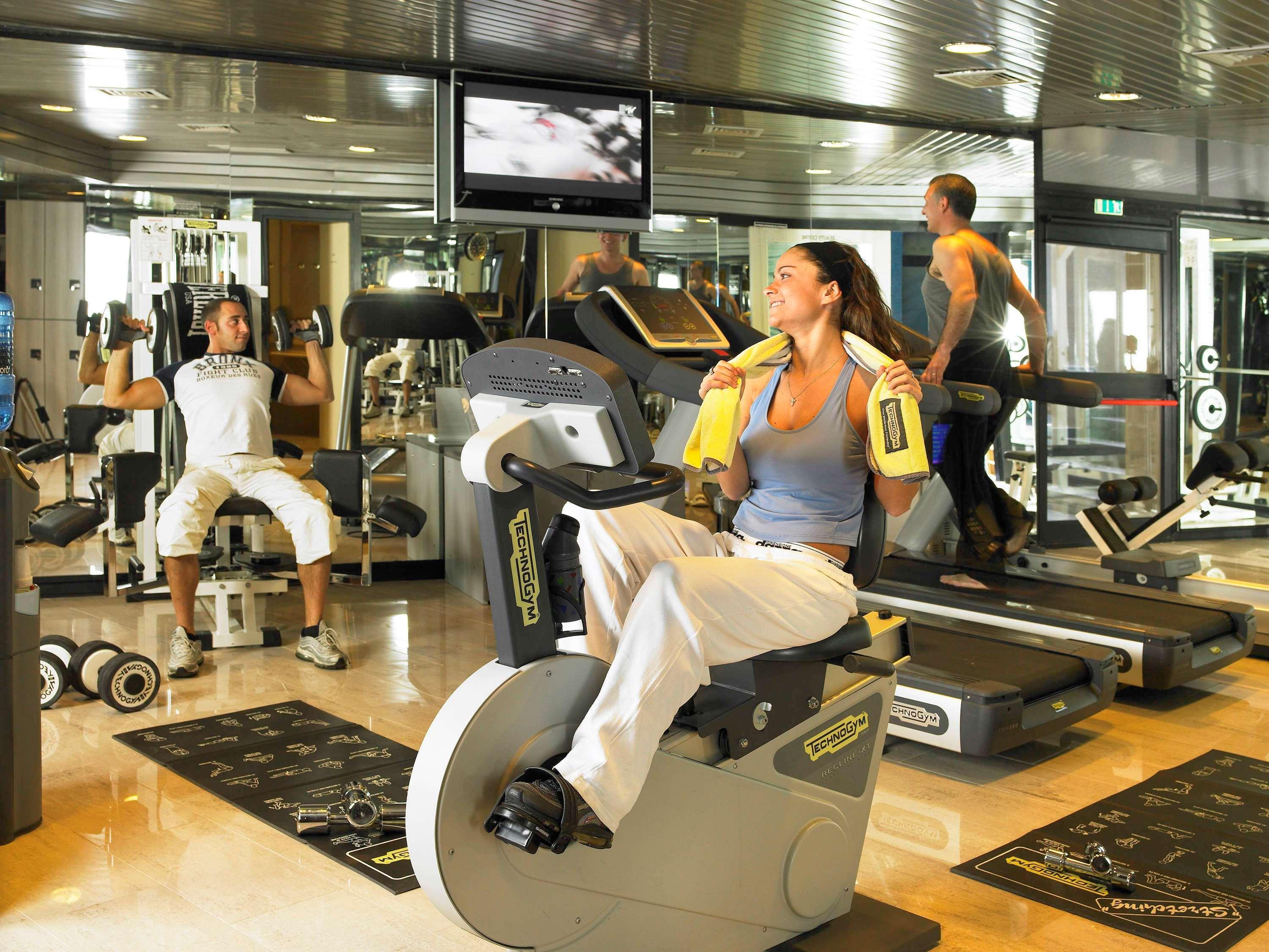 Gimnasio Mercure Villa Romanazzi Carducci Bari