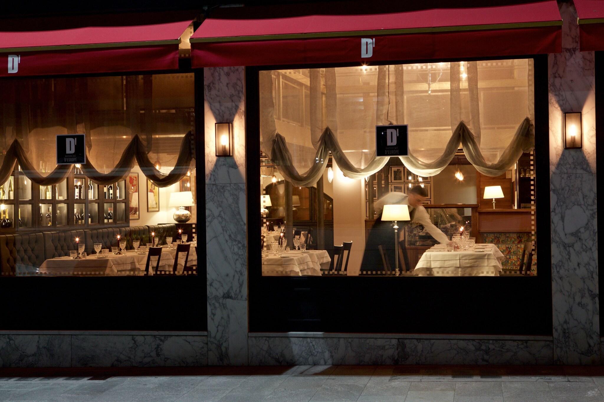 Bar/Salón Hotel Duca D'Aosta