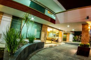 Hoteles en Guadalajara con Estacionamiento Gratis