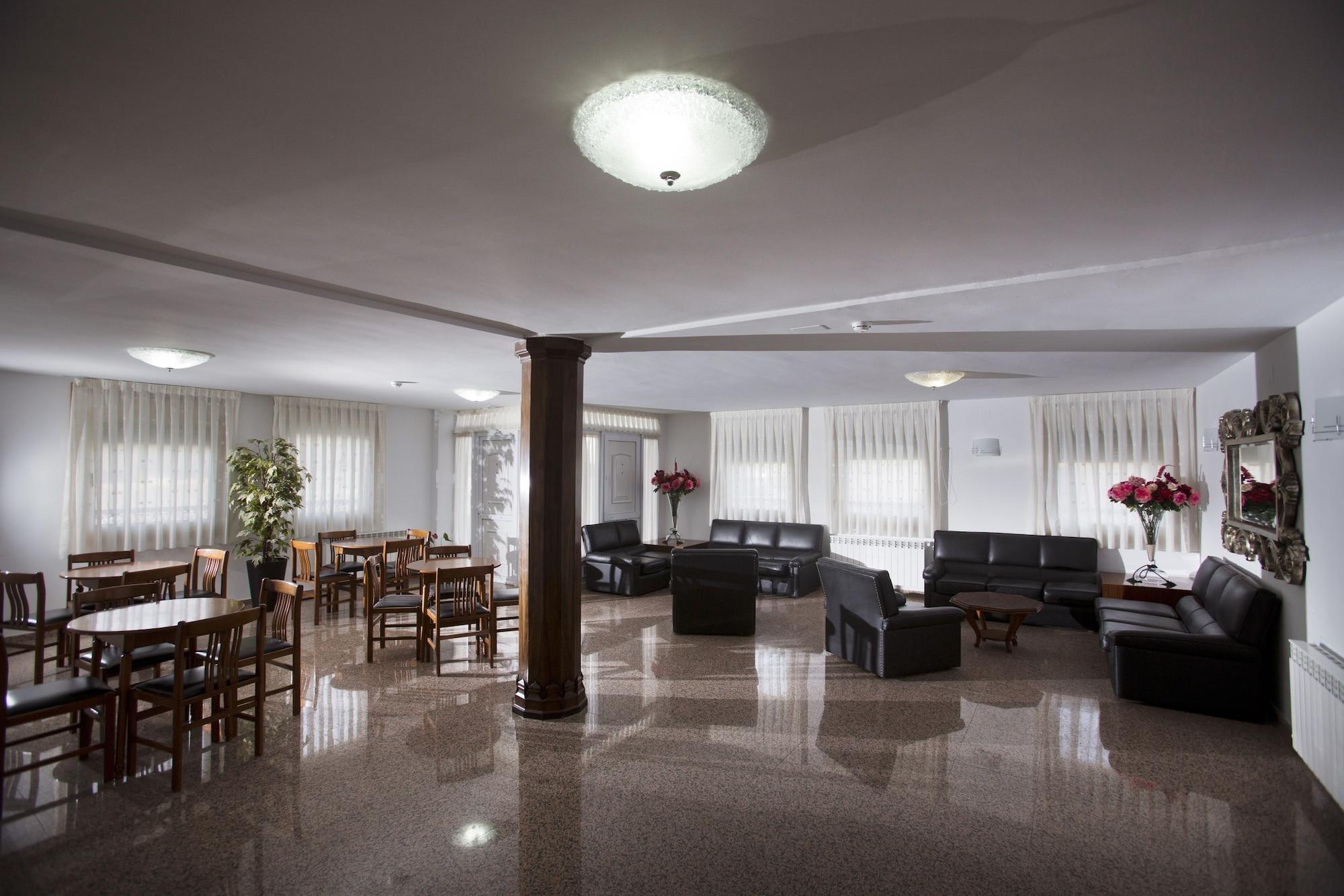 Vista Lobby Hotel Marivella