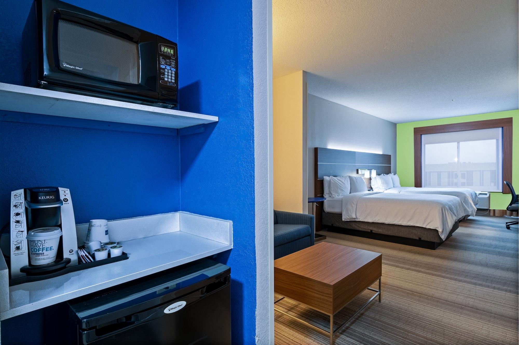Habitación Holiday Inn Express Hotel & Suites Woodbridge by IHG