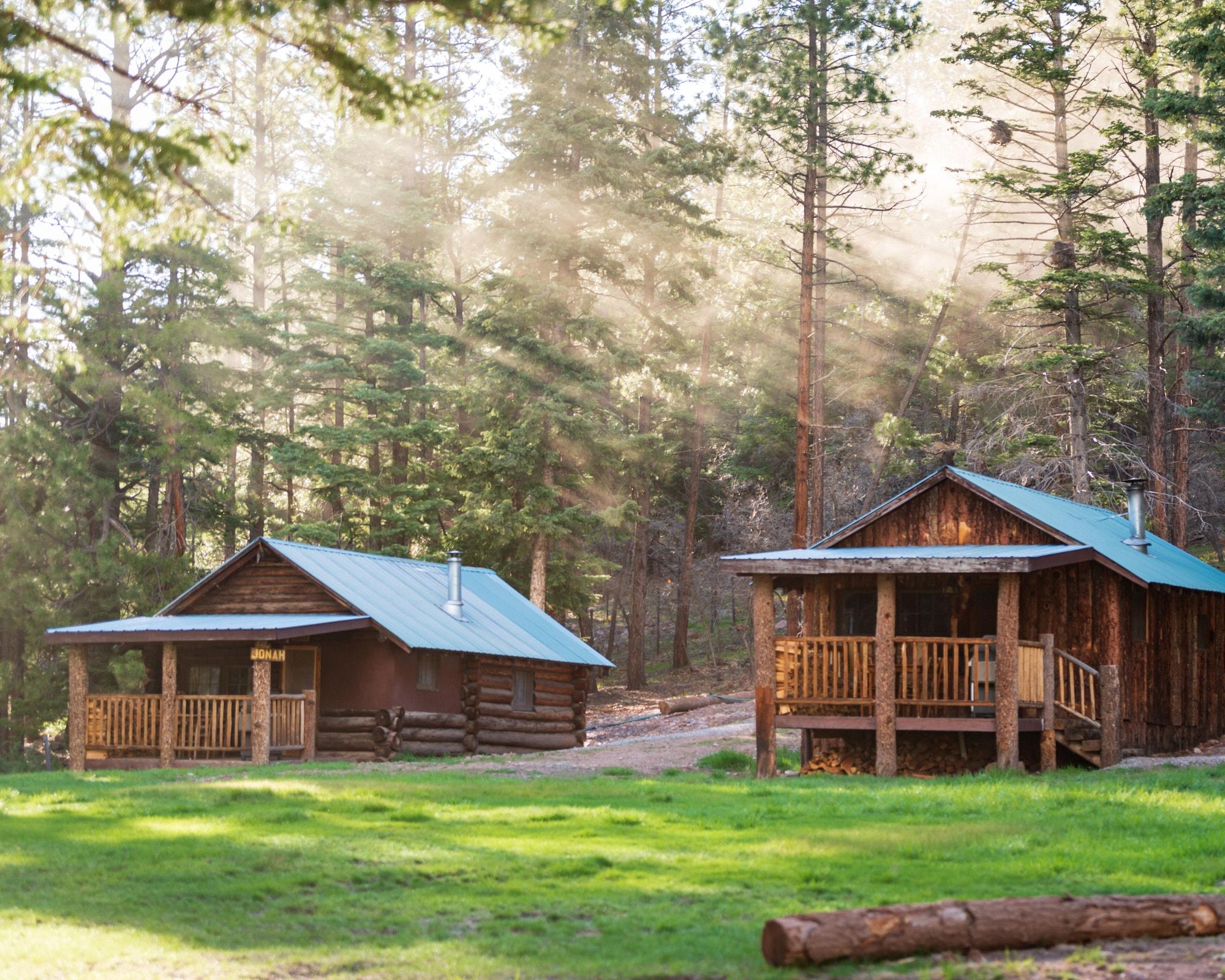 Vista Exterior Corkins Lodge