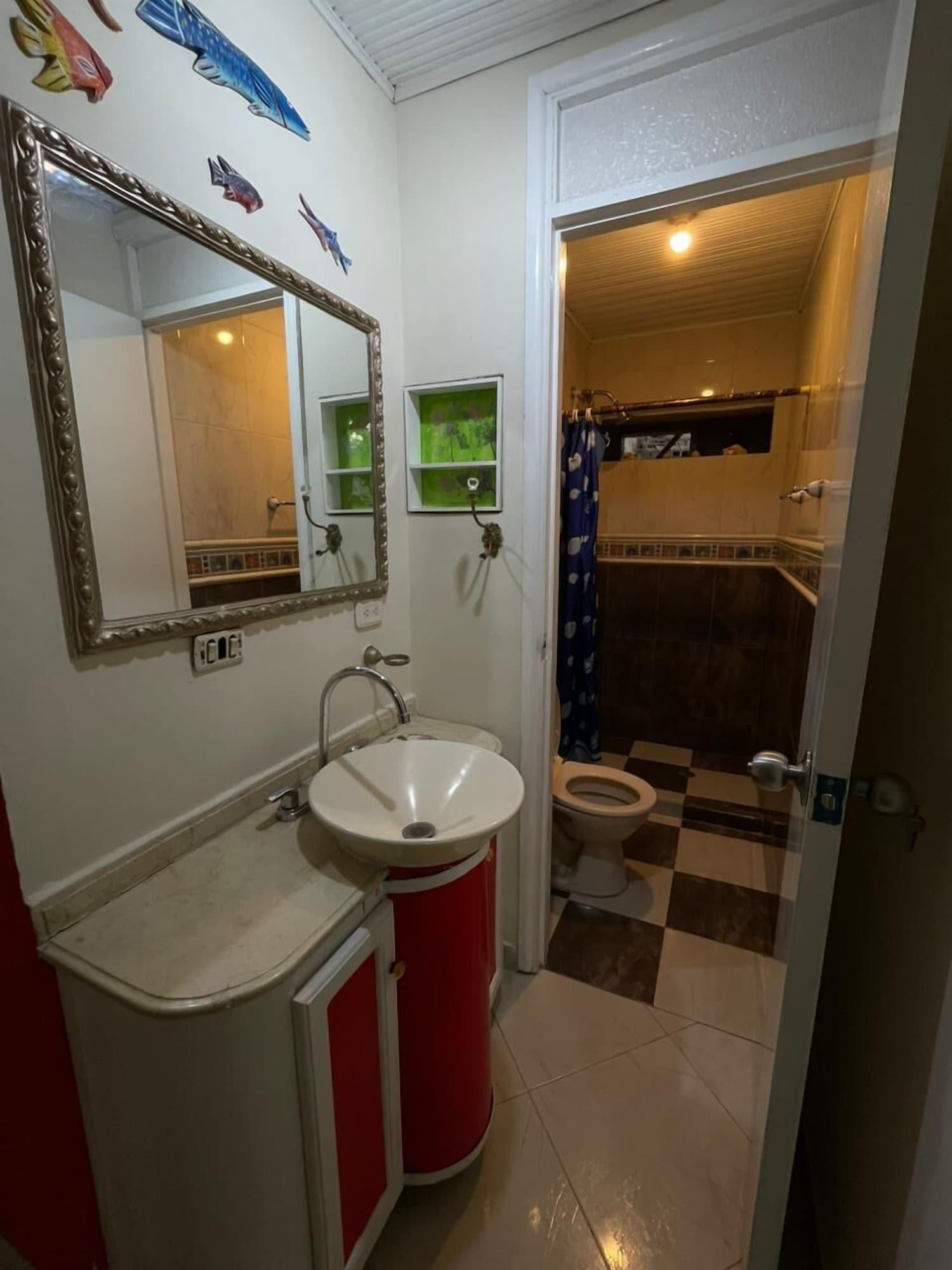 Equipamiento de Habitación Casa Turística Cartagena de Indias