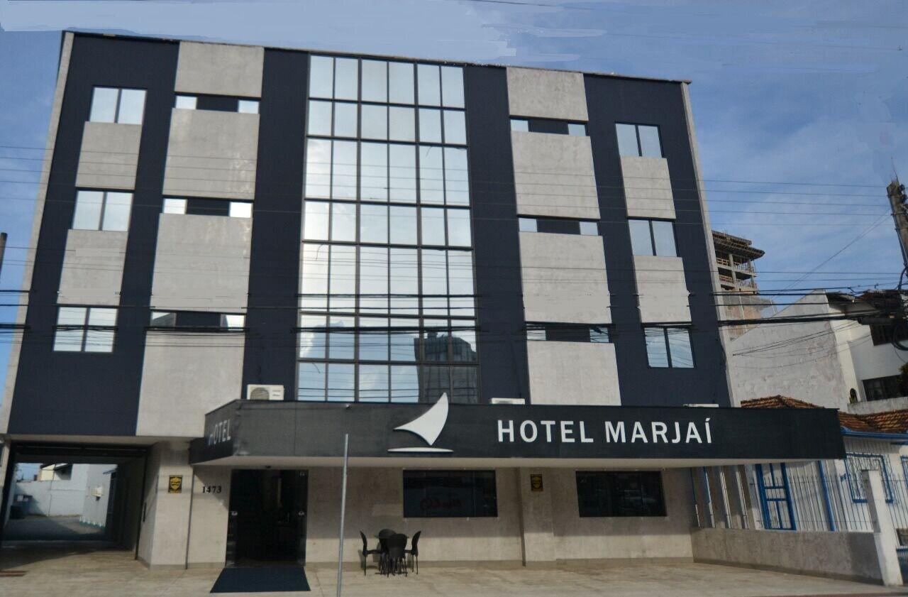 Varios Hotel Marjaí