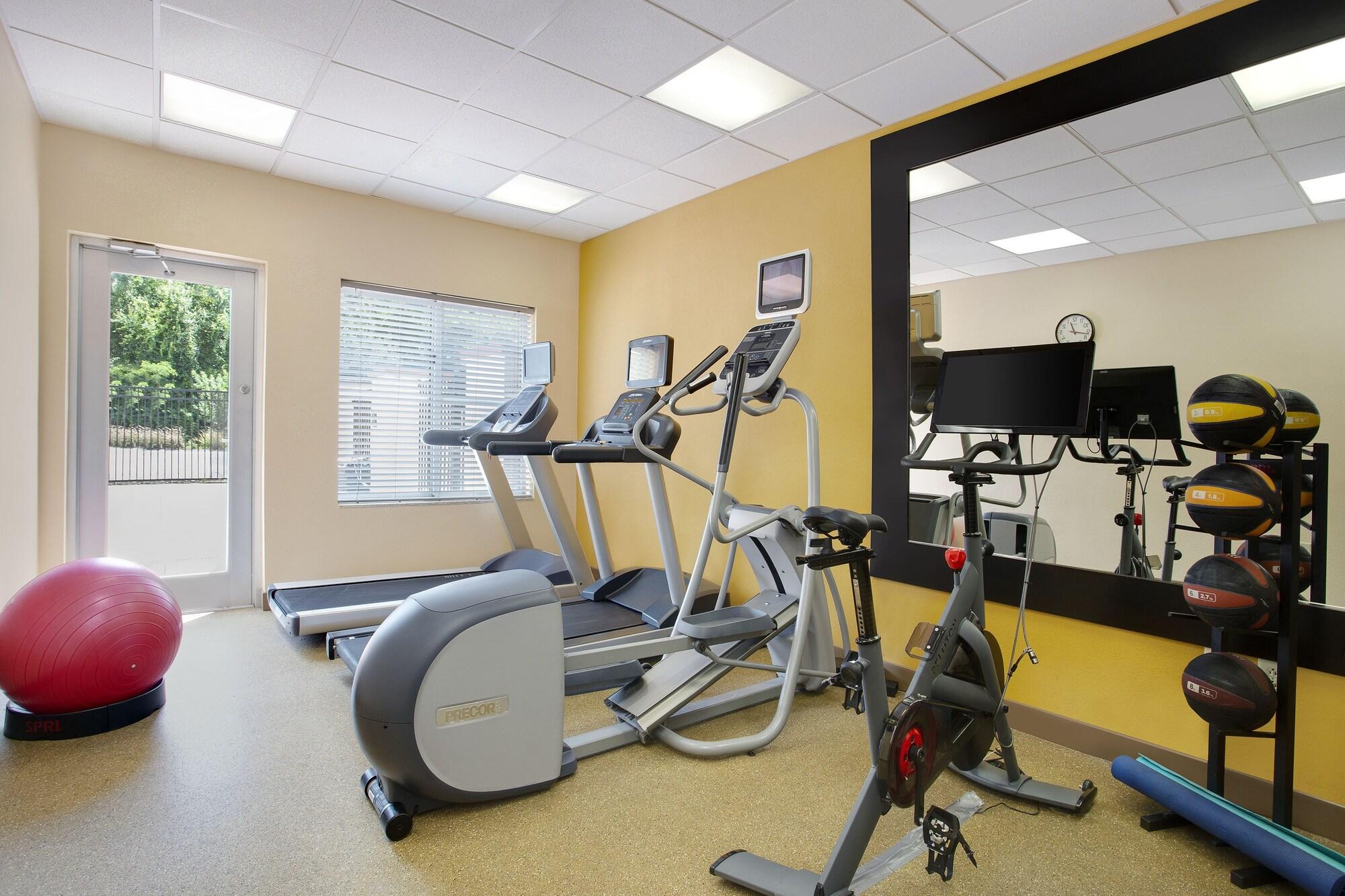 Gimnasio Courtyard by Marriott San Antonio Airport/North Star Mall
