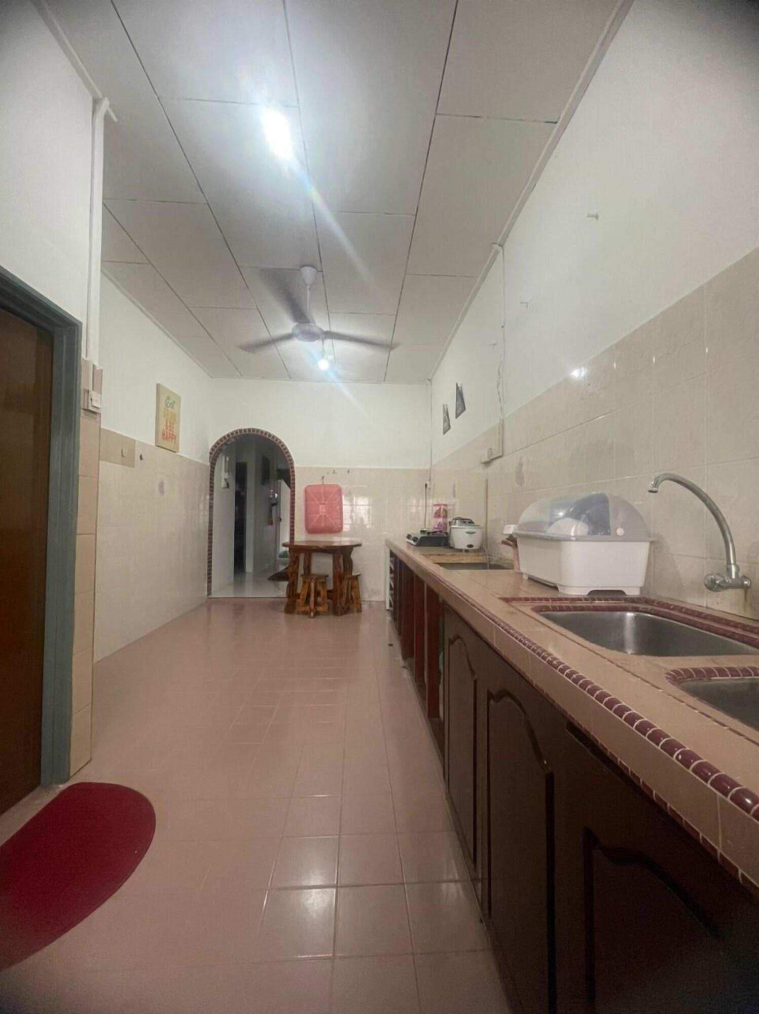 Equipamiento de Habitación HUDA HOMESTAY BANDAR TANAH MERAH