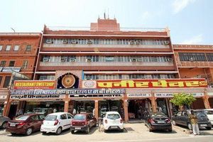 Alojamiento - LMB Hotel