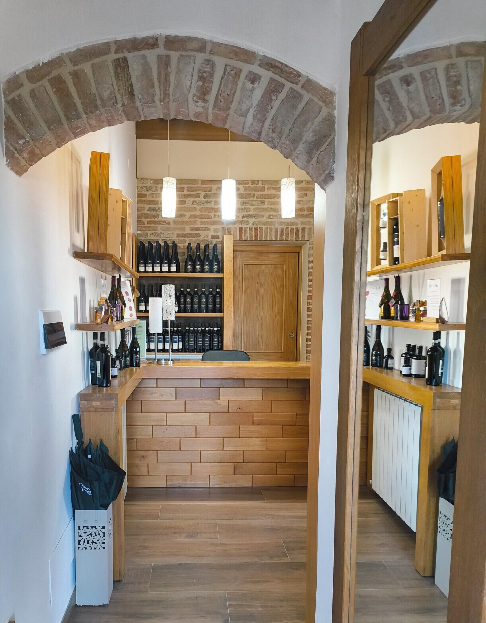 Vista Lobby Tuscany Living - Terra Antica