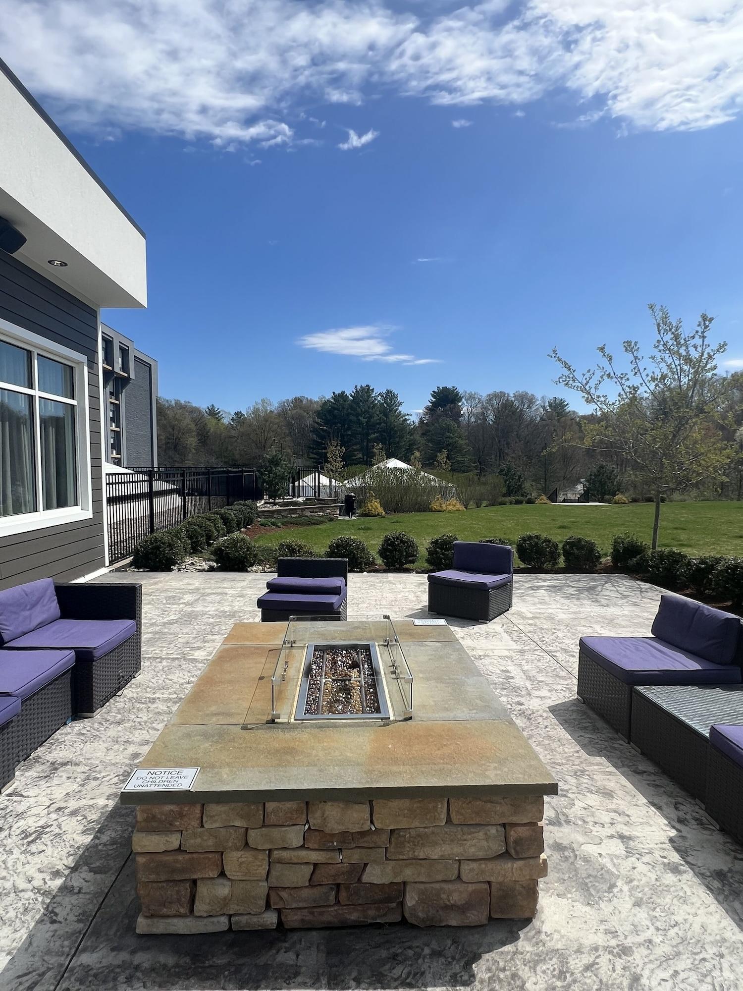 Vista Exterior Fairfield Inn & Suites by Marriott Springfield Enfield