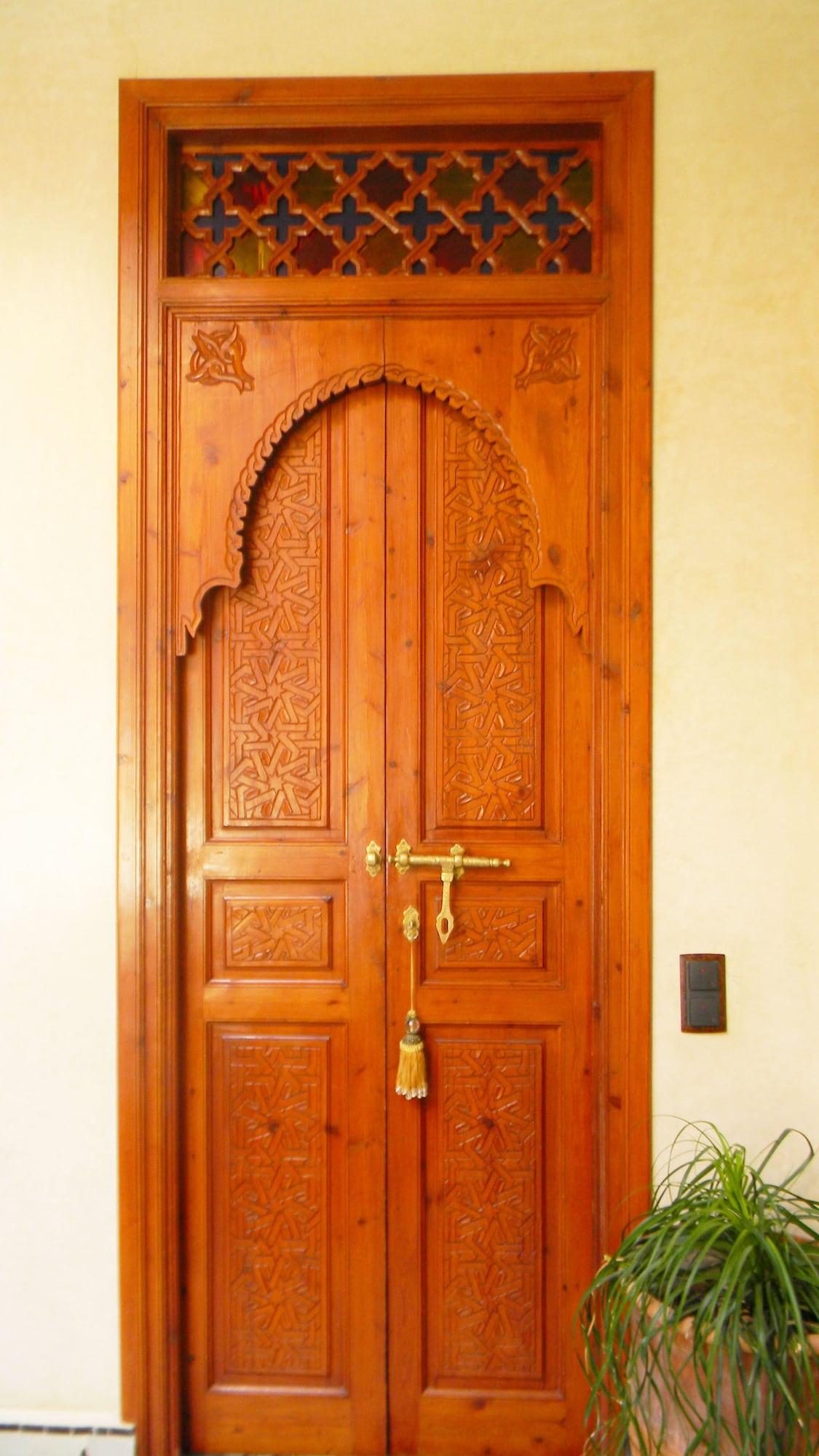 Vista Exterior Riad El Wiam