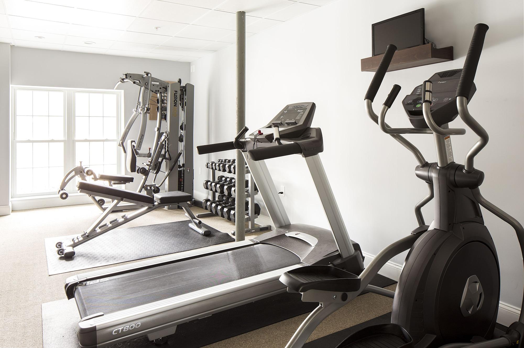 Gimnasio On The River Inn