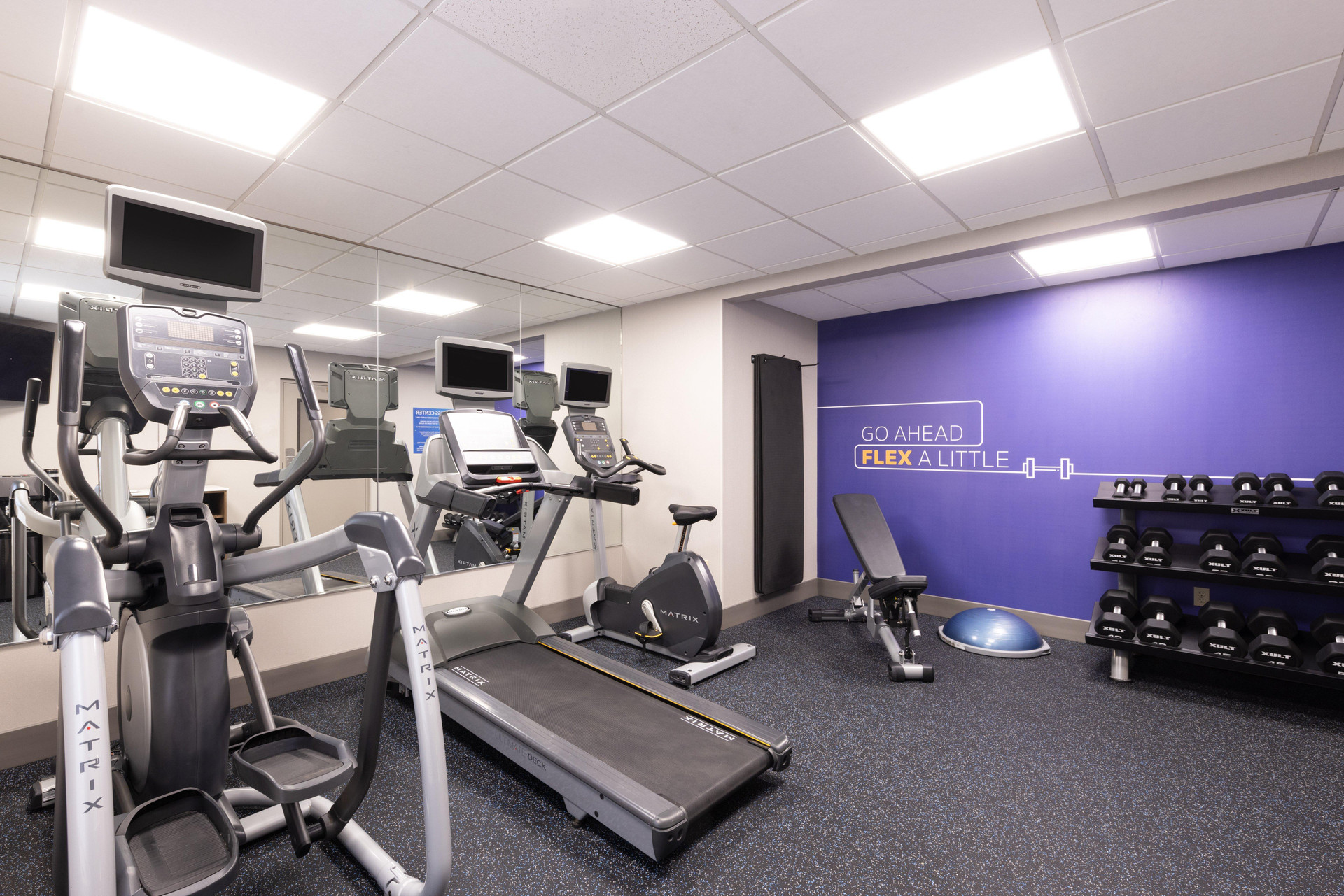 Instalaciones Recreativas Holiday Inn Express Hotel & Suites Danbury - I-84 by IHG