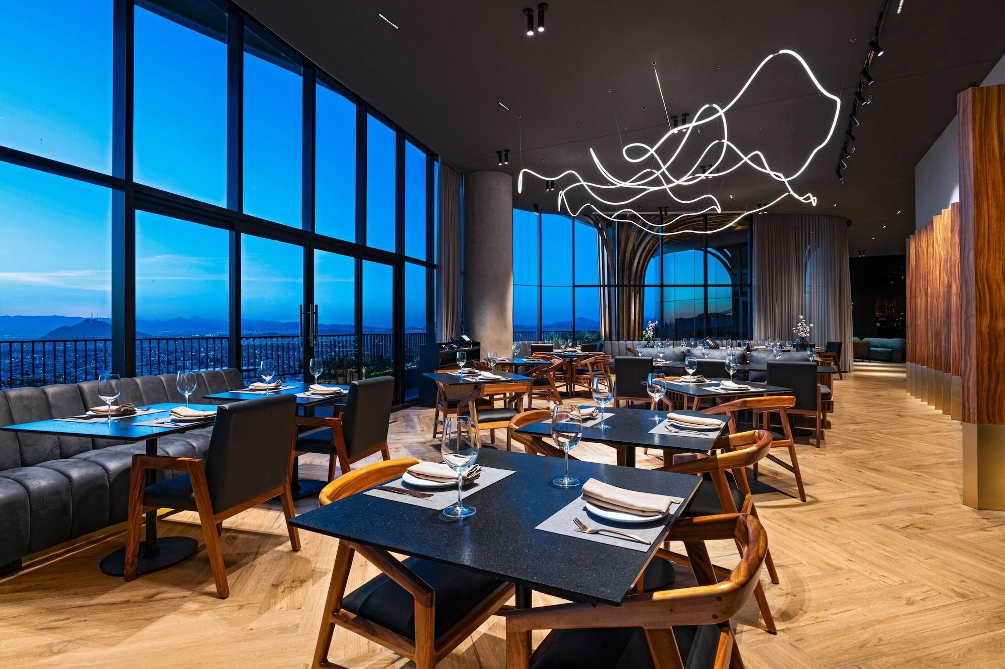 Restaurant VETTA Distrito Uno, Autograph Collection