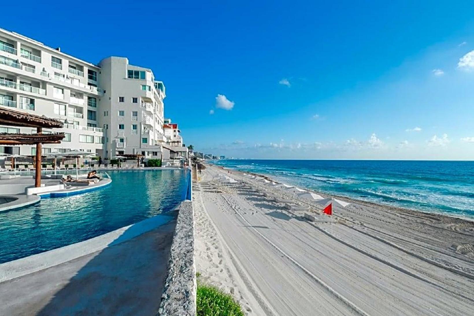 Playa Cyan Cancun Resort & Spa