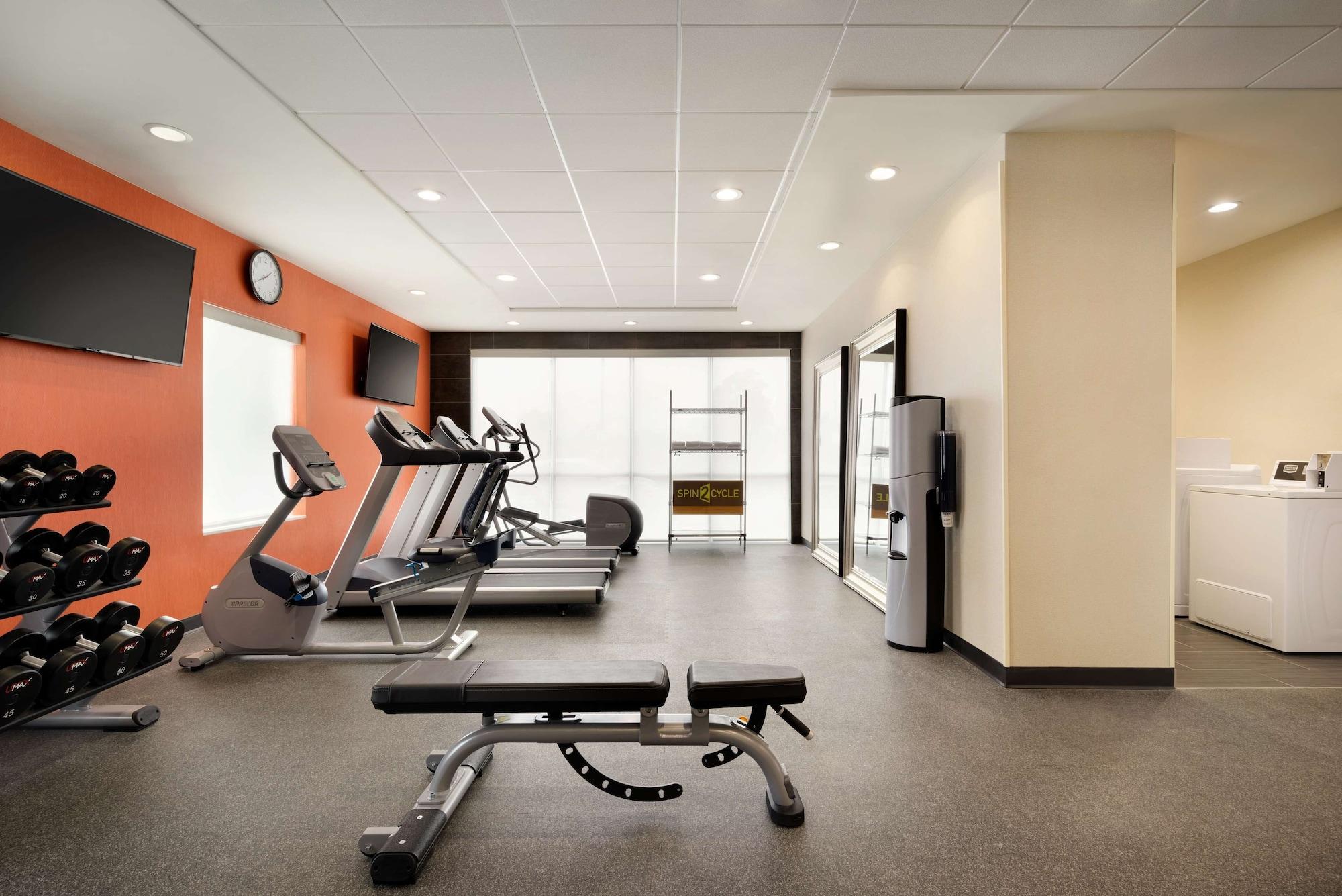 Gimnasio Home2 Suites by Hilton Baton Rouge