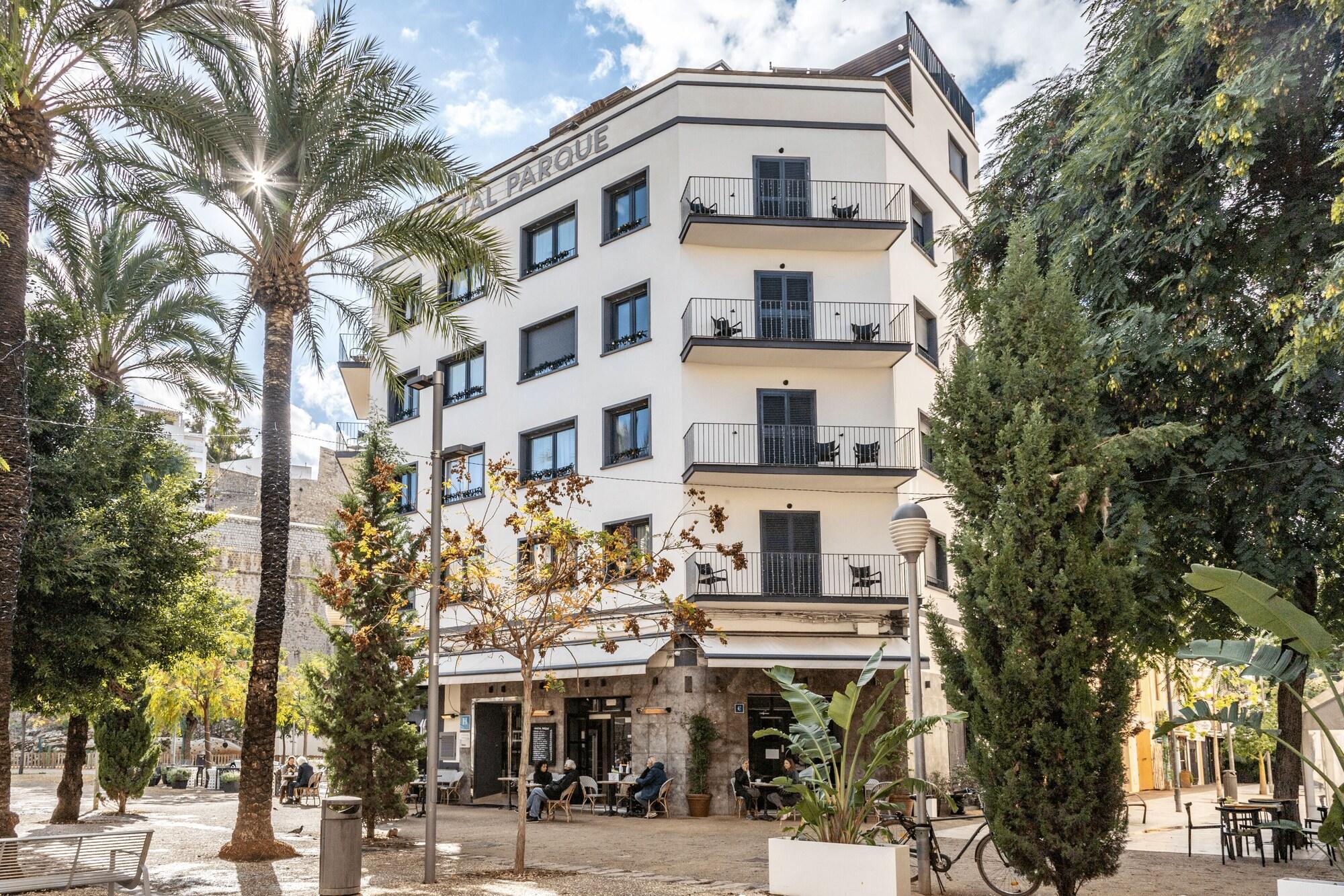 Vista Exterior Hostal Parque Ibiza