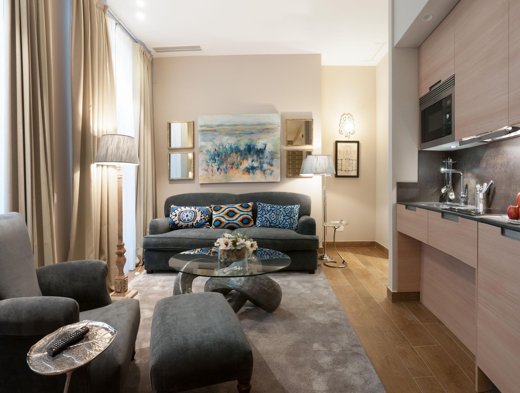 Varios Suites Murillo Catedral