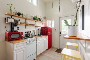 Alquiler Vacacional - Charming Tiny Home Retreat!
