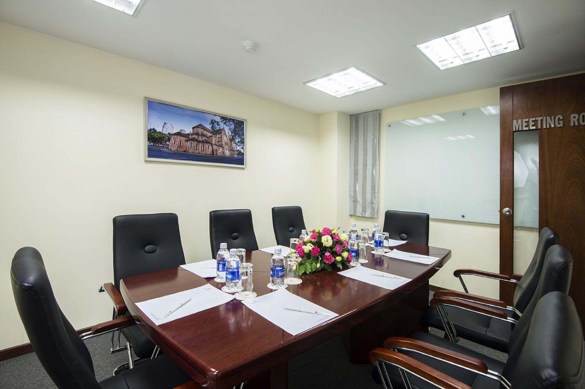 Sala de Reuniones GK Central Hotel