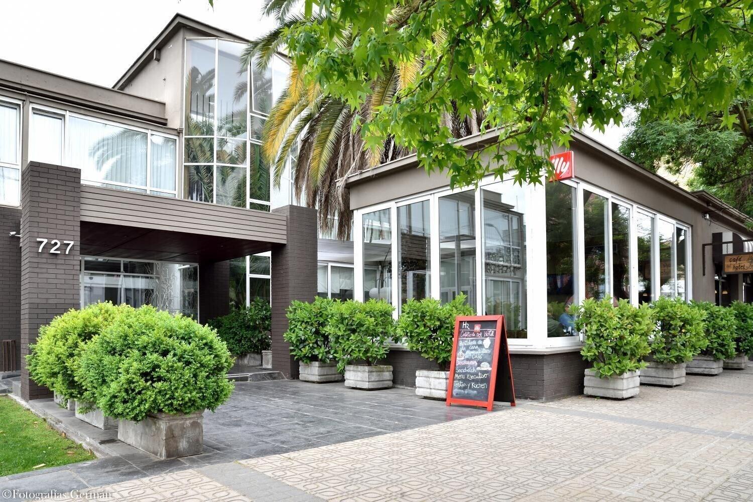 Vista Exterior Hotel Raices