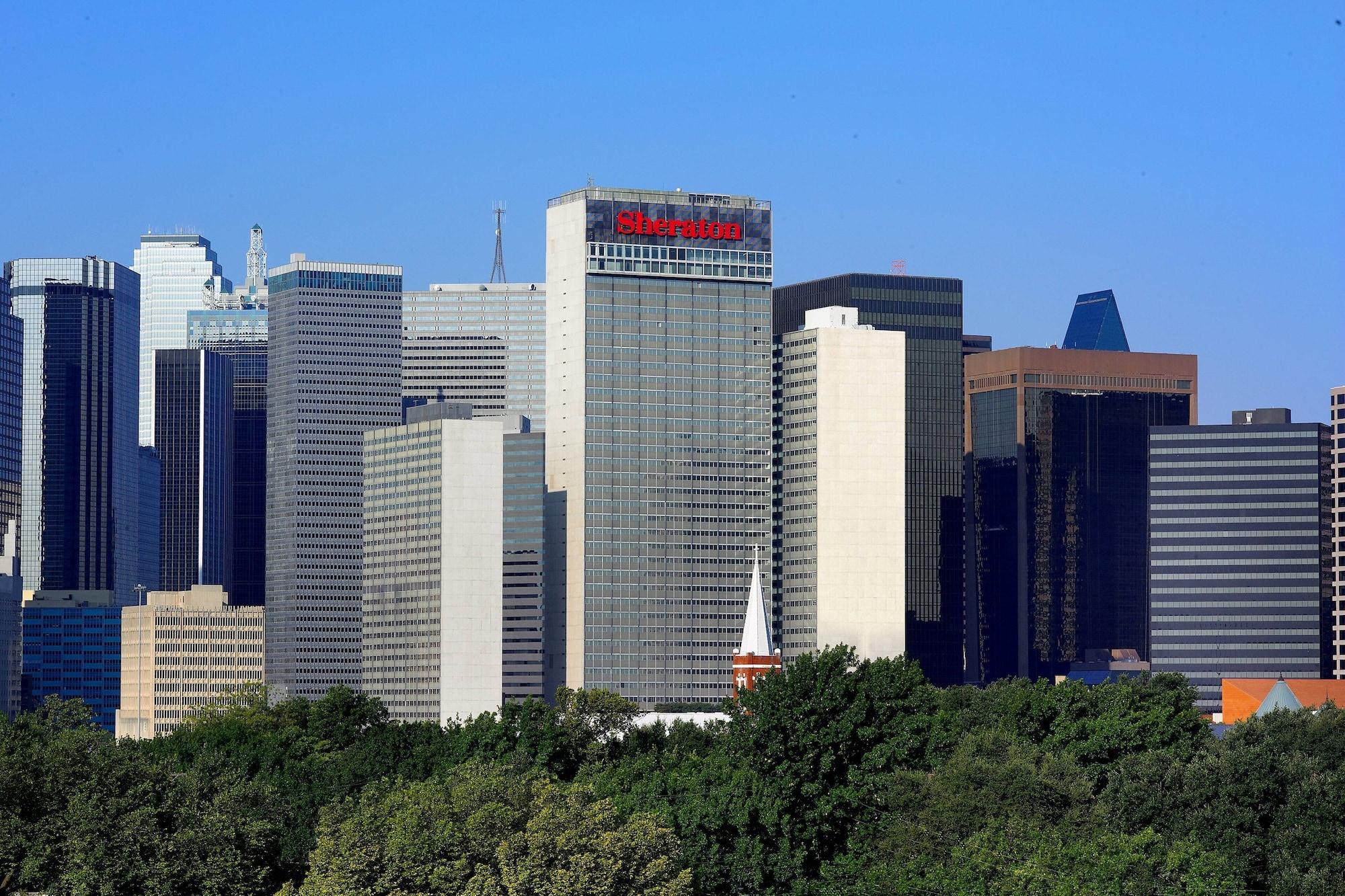 Vista Exterior Sheraton Dallas Hotel