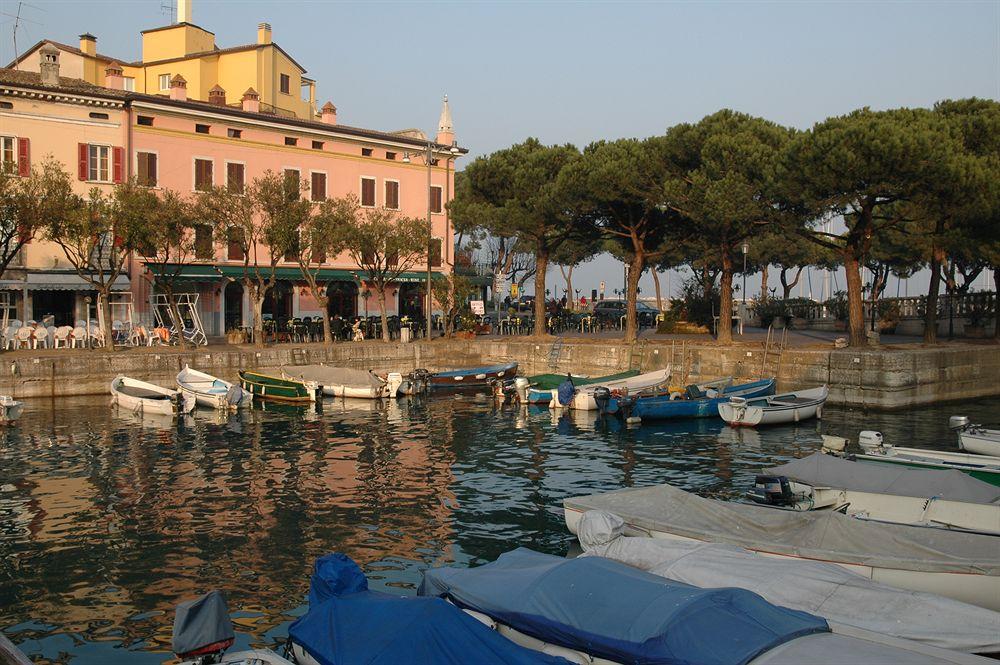 Vista Exterior Hotel Vittorio