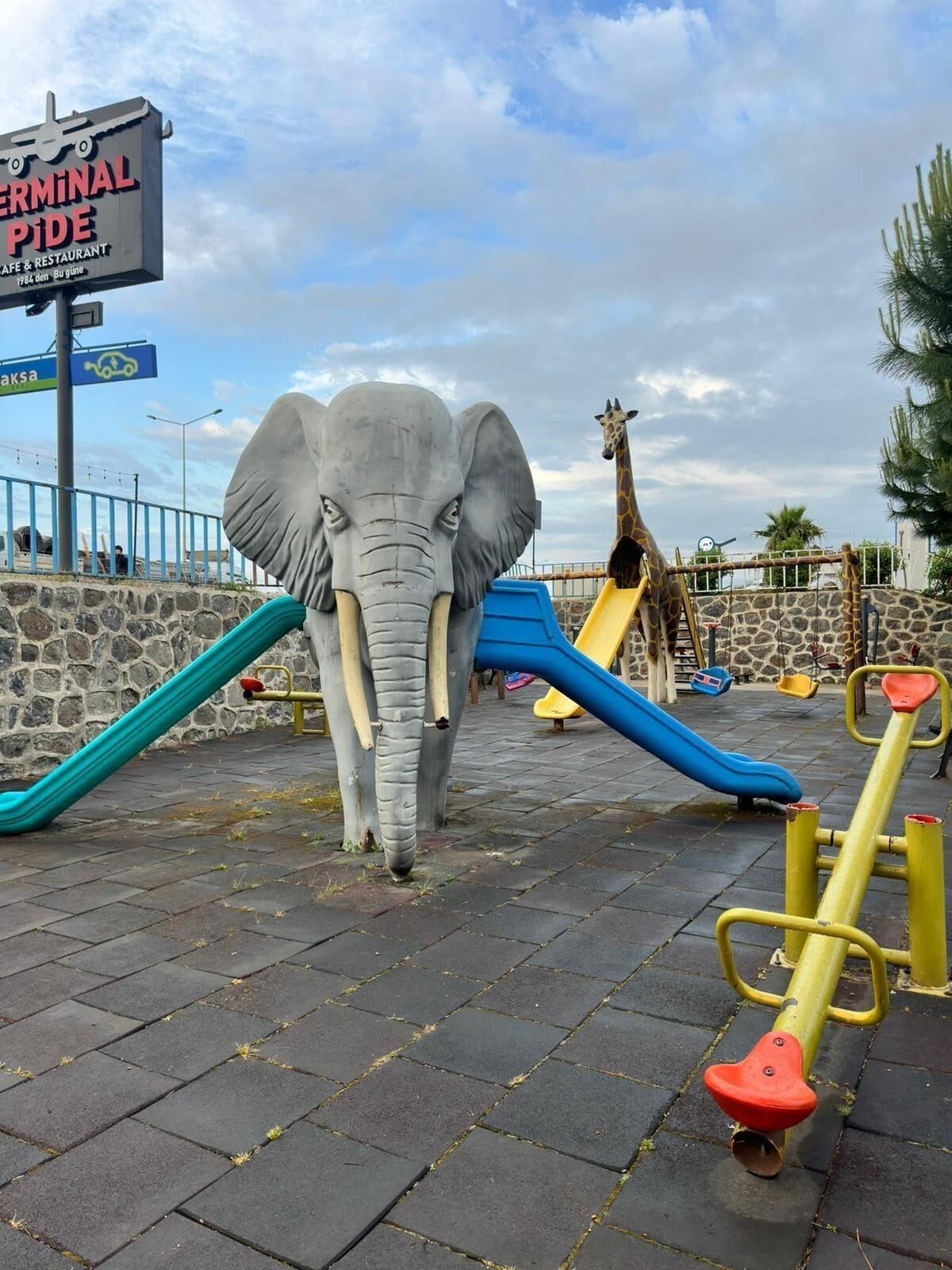 Instalaciones Recreativas Bazalt Apart Hotel