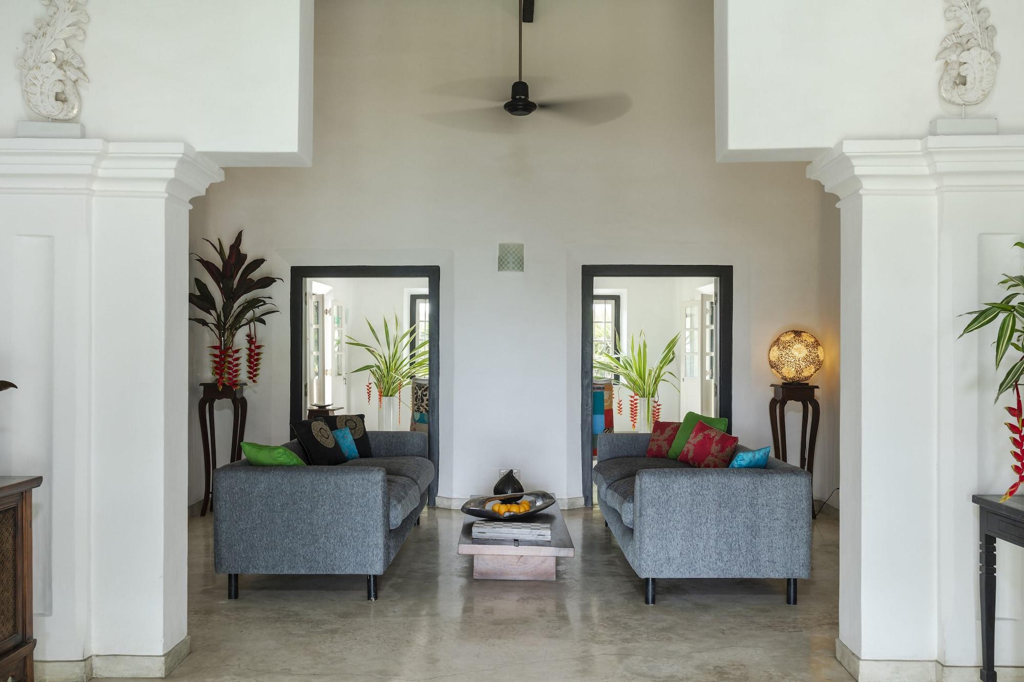 Vista Lobby Coco Tangalla