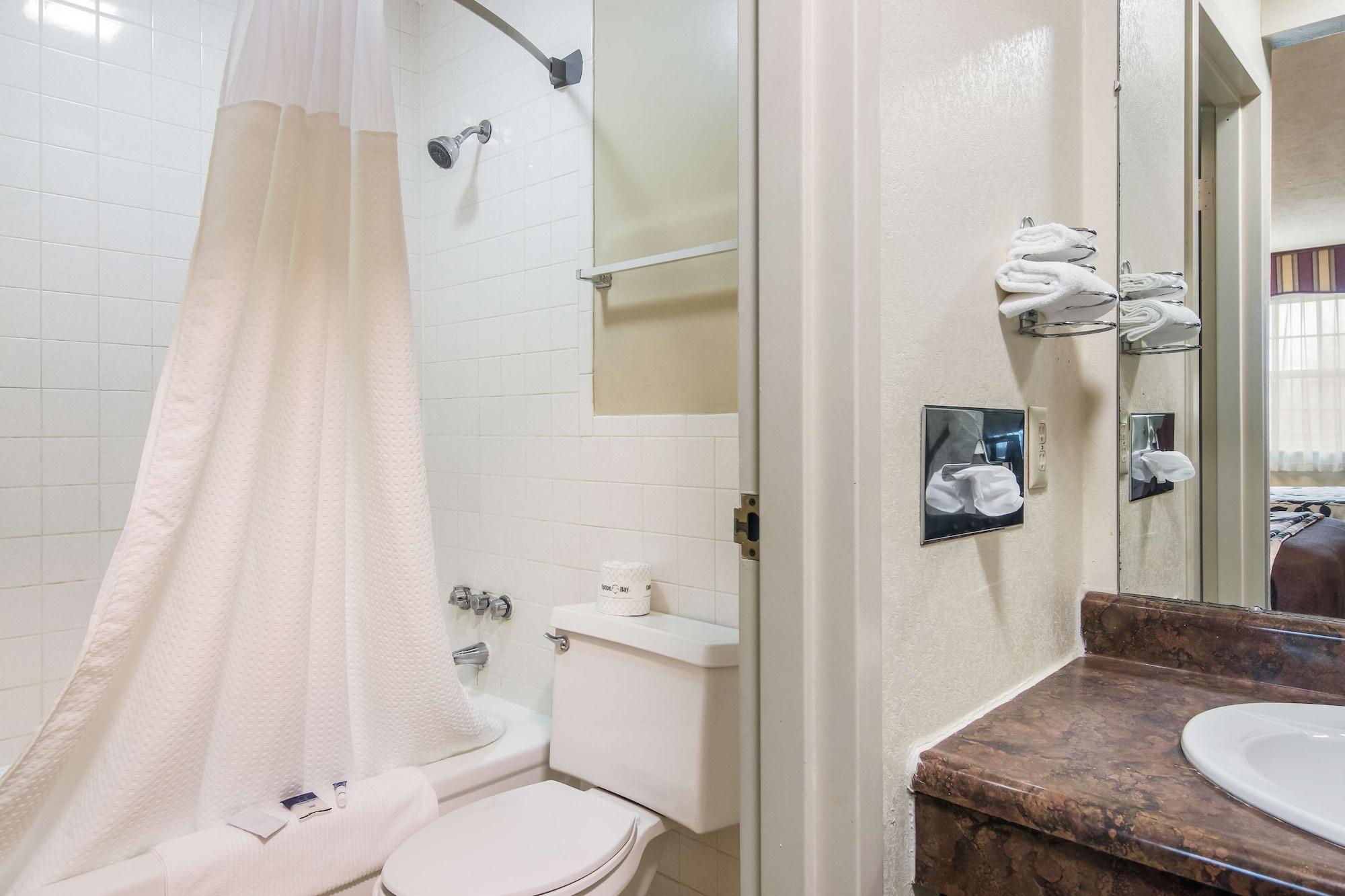 Habitación Americas Best Value Inn Alliance