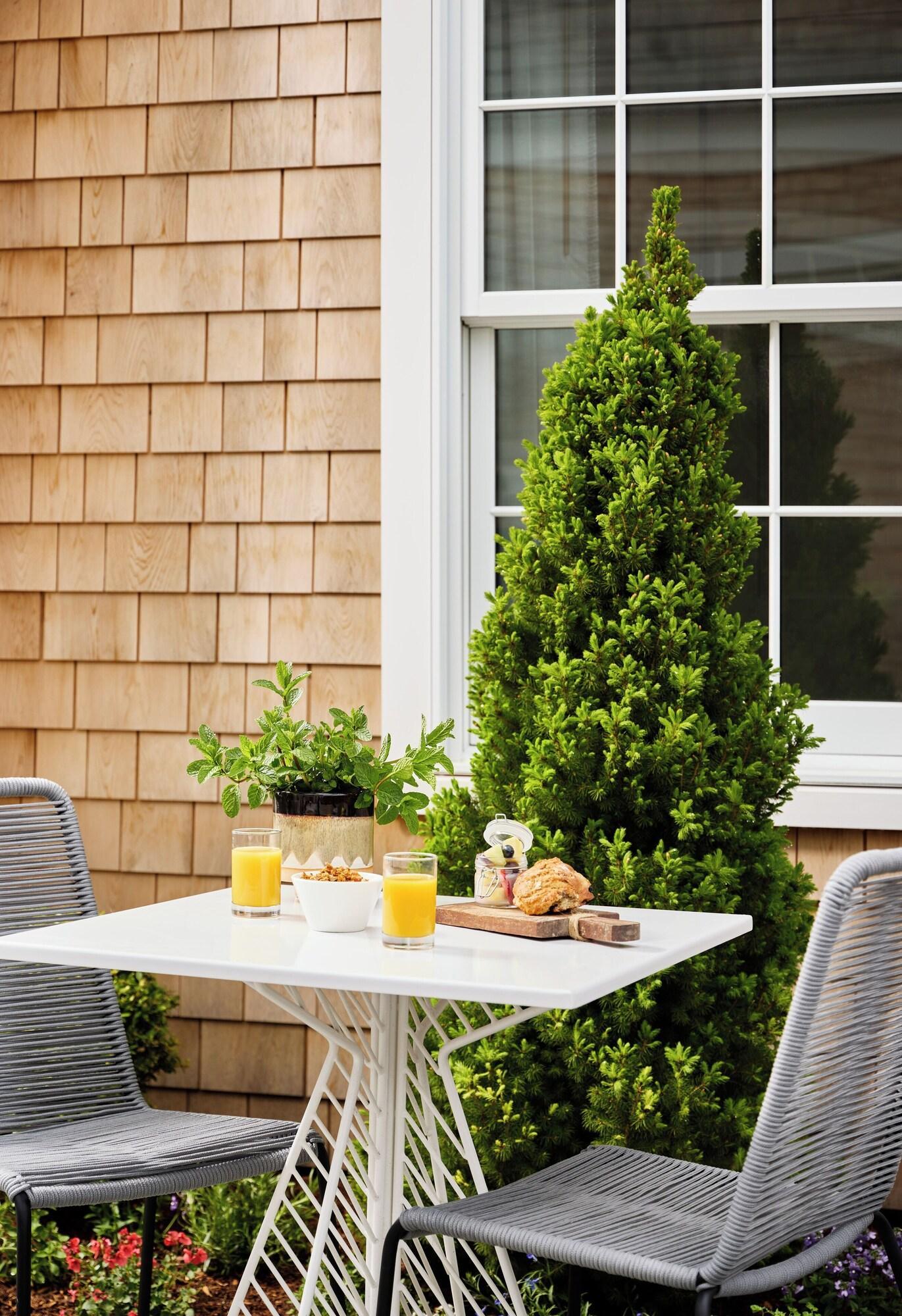 Restaurant The Edgartown Inn, The Edgartown Collection