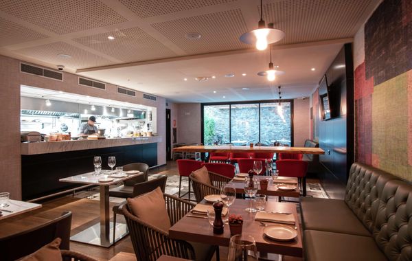 SORO Montevideo, Curio Collection by Hilton