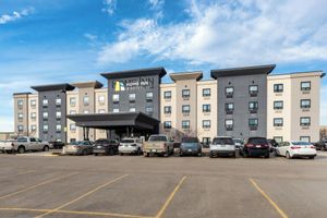 Alojamiento - Home Inn and Suites Regina Airport
