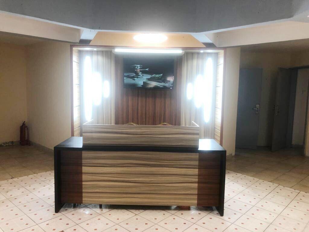 Vista Lobby Hôtel Les Polygones